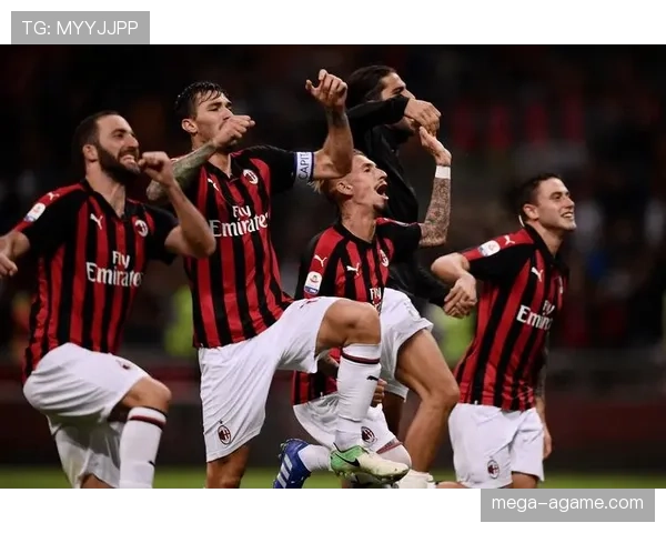 AC米兰控不住比赛，中场和边路彻底脱节了？