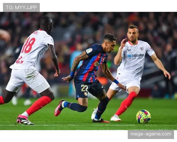 塞维利亚财政危机影响逐步显现，对球队联赛表现与赛季走势形成制约